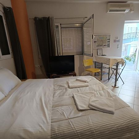 Cozy Apartment In The Center Of Aighion Achaia - Ground Floor - Ισόγειο Στουντιο Айгио Екстериор снимка